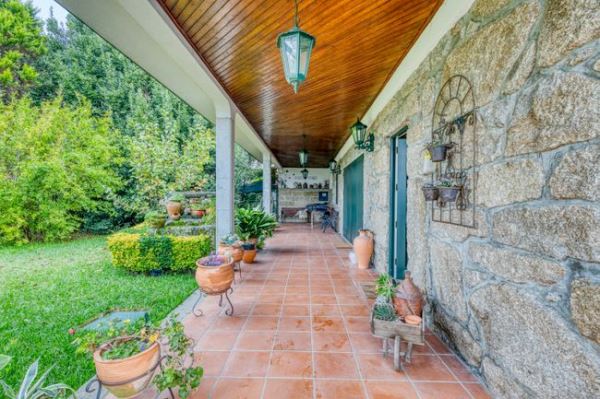 Quinta T3 Para A Venda Em Paredes