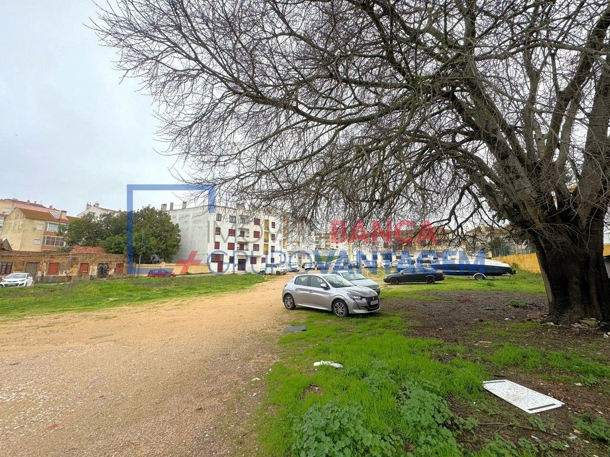 Terreno P/ Prédio para Venda em Setubal (São Sebastião)