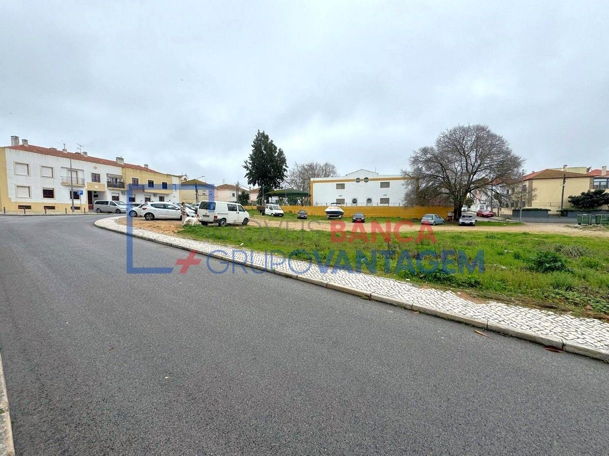 Terreno P/ Prédio para Venda em Setubal (São Sebastião)