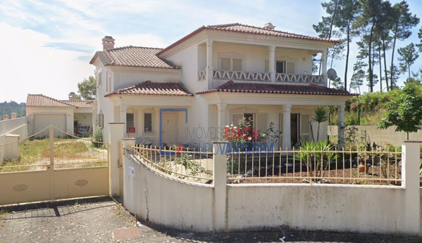 Moradia T4 para Venda em Seiça