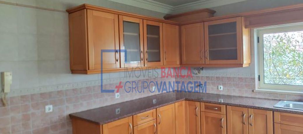 Moradia T4 para Venda em Seiça