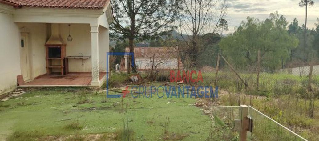 Moradia T4 para Venda em Seiça