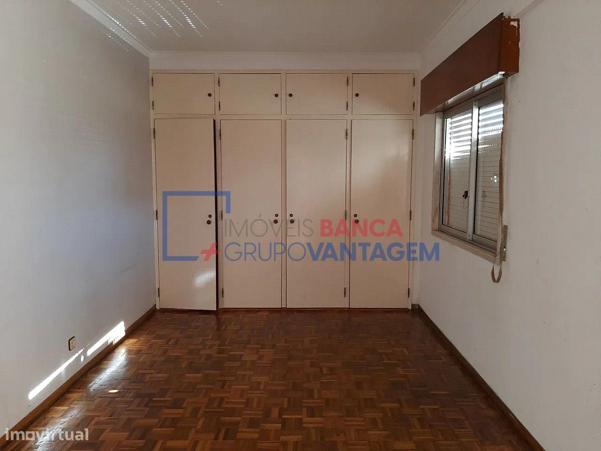 Apartamento T1 para Venda em Agualva e Mira-Sintra