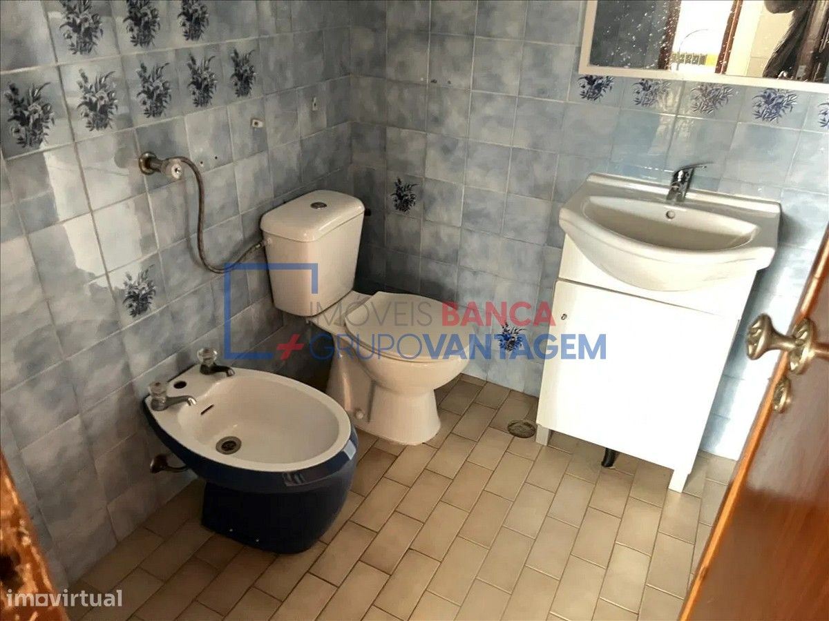 Apartamento T1 para Venda em Agualva e Mira-Sintra