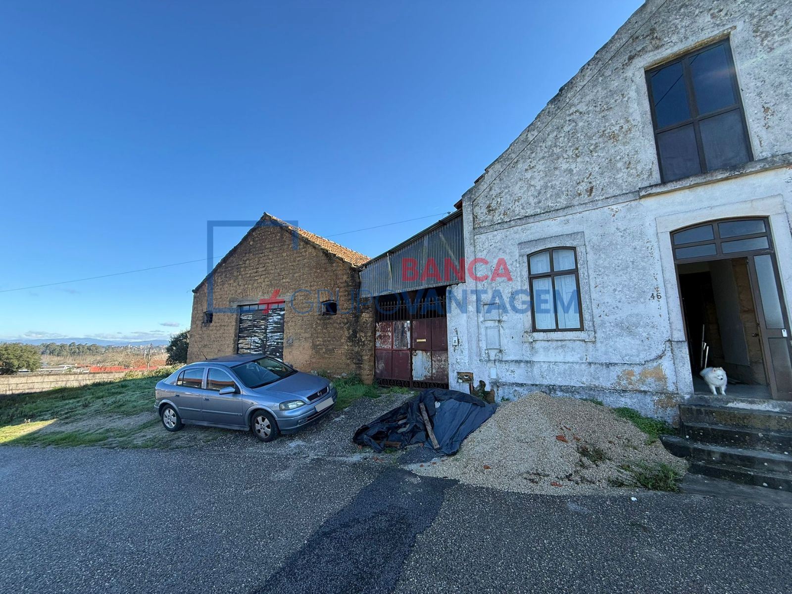 Moradia T4 para Venda em Amoreira da Gândara, Paredes do Bairro e Ancas