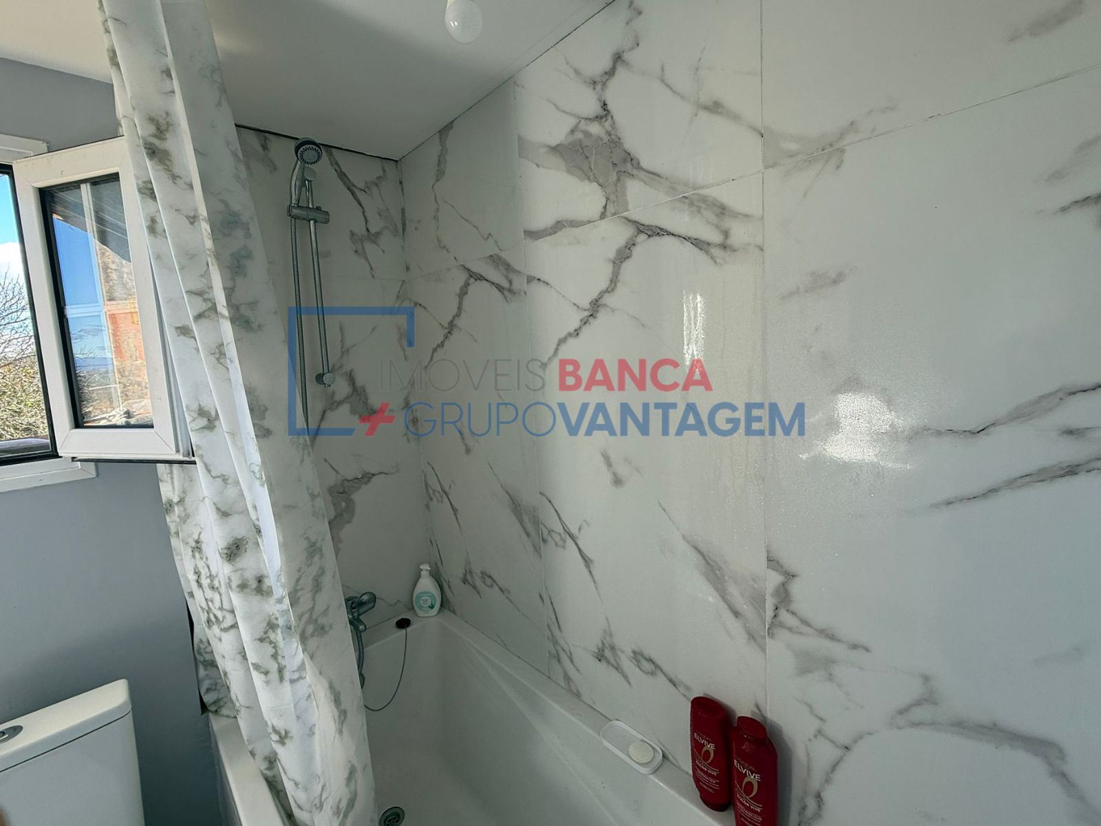 Moradia T4 para Venda em Amoreira da Gândara, Paredes do Bairro e Ancas