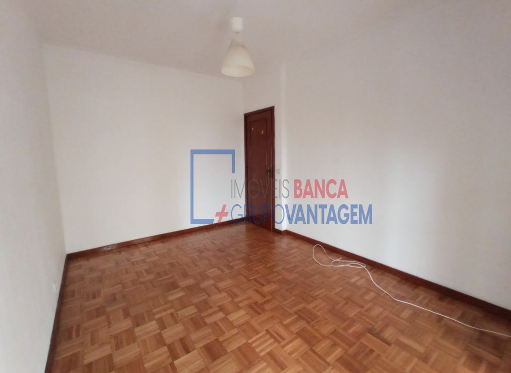 Apartamento T3 para Venda em São Vicente (Braga)