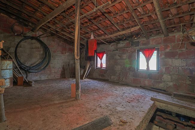 Moradia T1 para Venda em Abrunheira, Verride e Vila Nova da Barca