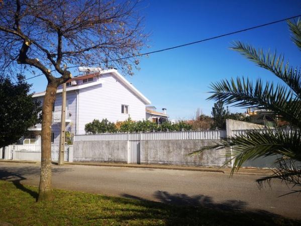 Terreno Para Construção Com Pip Aprovado – Senhora Da Hora, Matosinhos