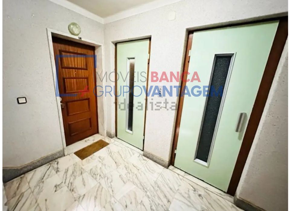 Apartamento T2 para Venda em Agualva e Mira-Sintra