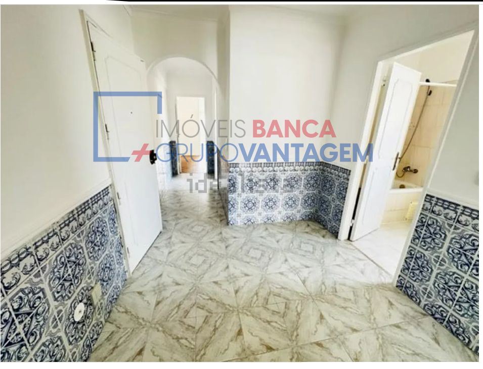 Apartamento T2 para Venda em Agualva e Mira-Sintra