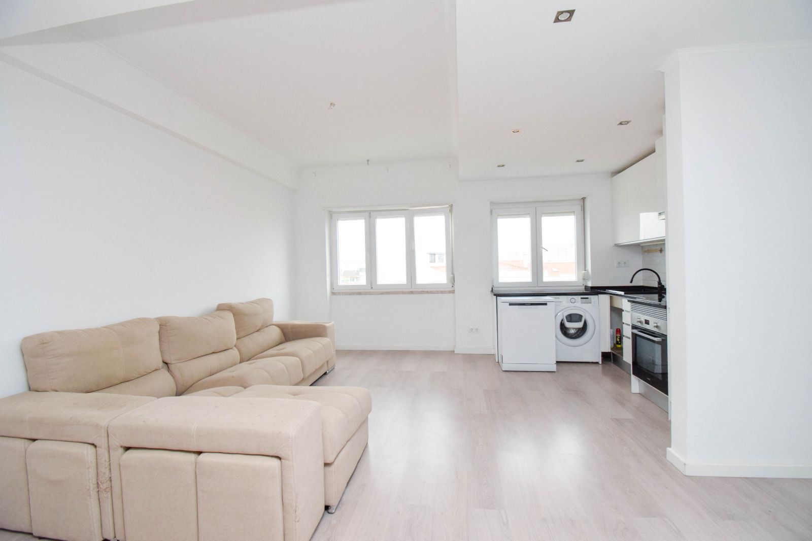 Apartamento T2 para Venda em Algueirão-Mem Martins