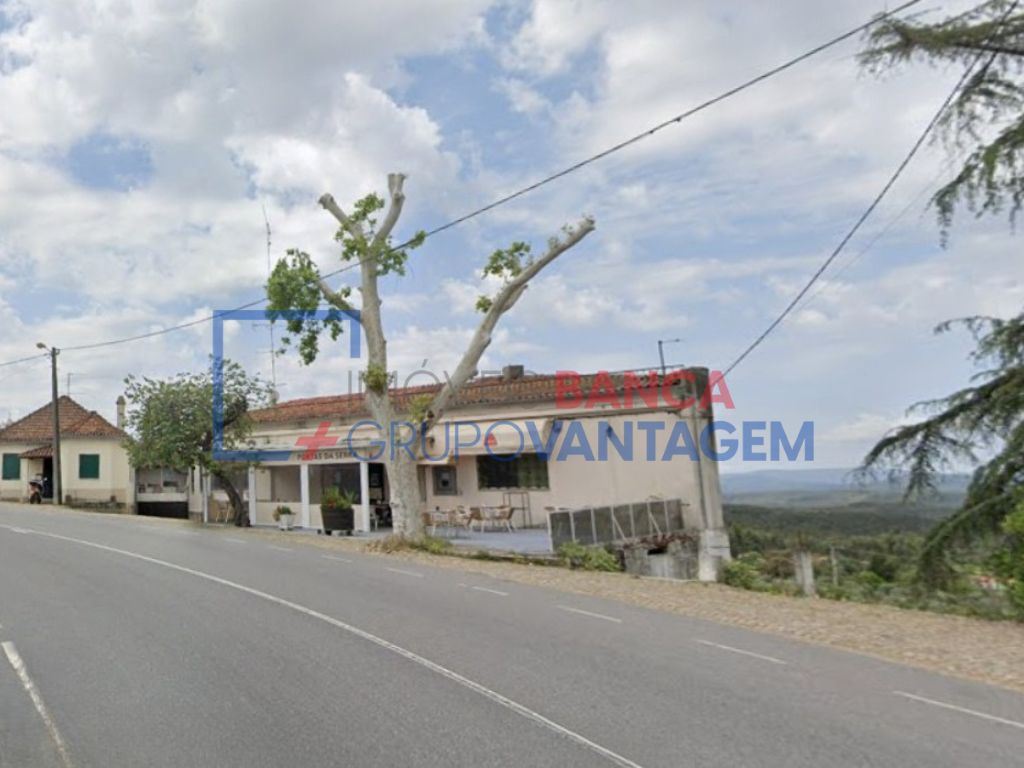 Moradia T3 para Venda em Salgueiro do Campo