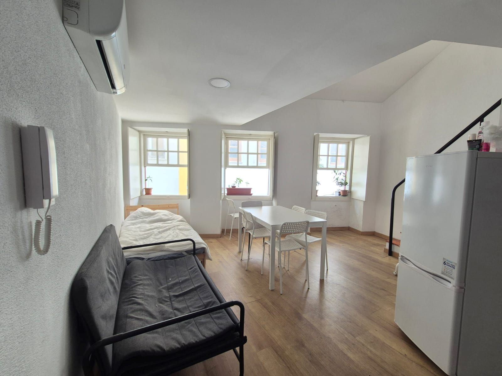 Prédio para Venda em Sé Nova, Santa Cruz, Almedina e São Bartolomeu