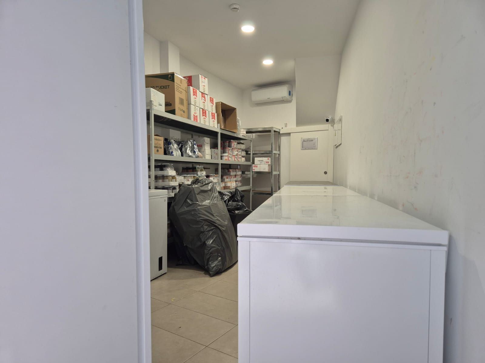 Prédio para Venda em Sé Nova, Santa Cruz, Almedina e São Bartolomeu