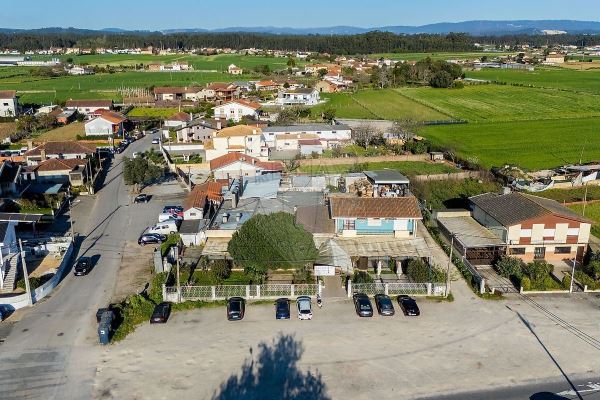 Espaço Comercial À Venda - Avanca - Estarreja