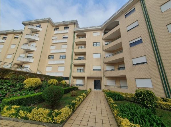 Apartamento T1 - Rio Tinto, Gondomar