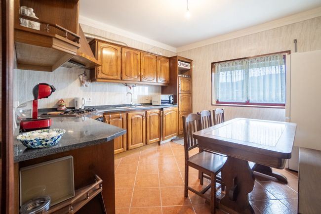 Apartamento T4 para Venda em Ferreiros, Prozelo e Besteiros