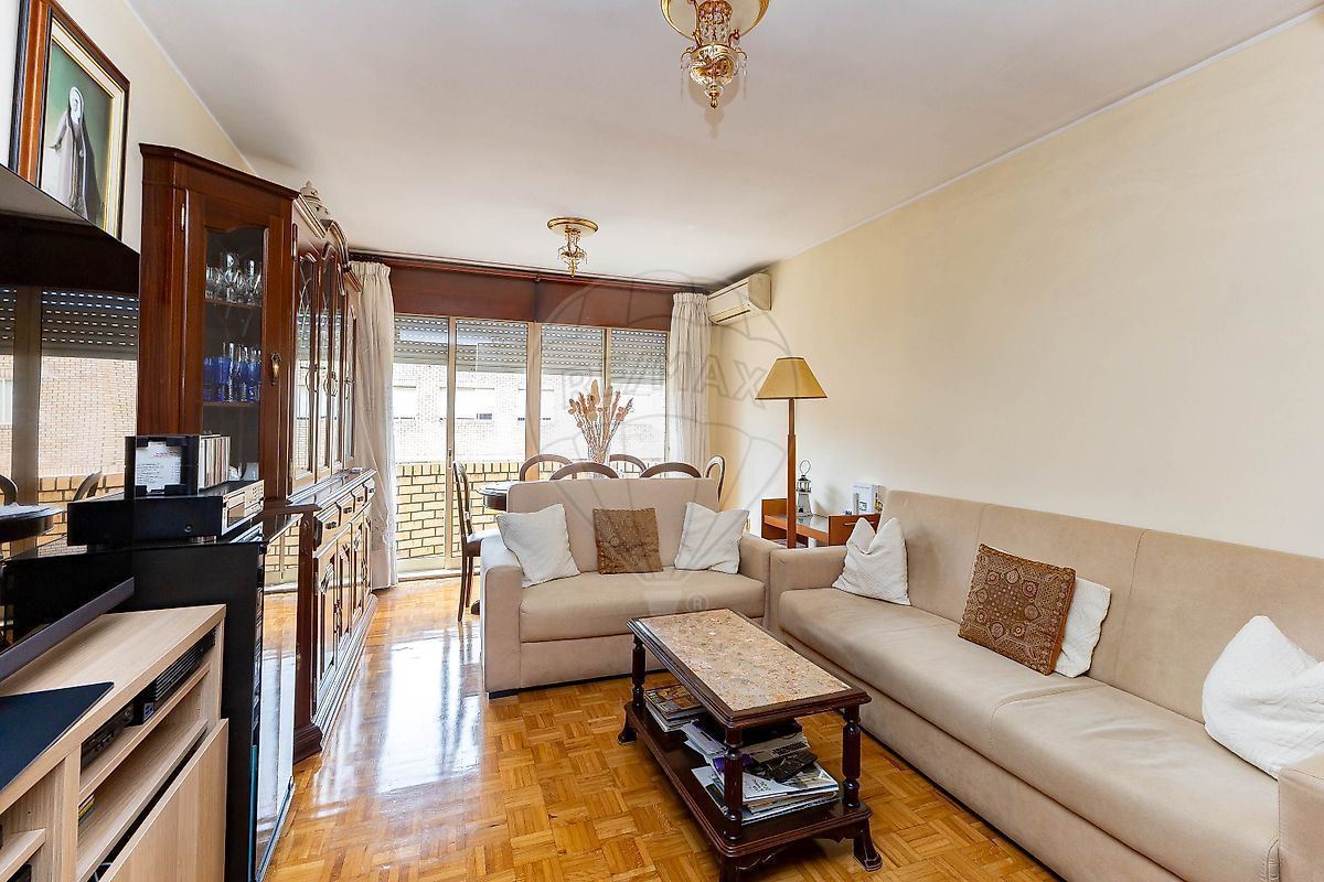 Apartamento T3 para Venda em Aldoar, Foz do Douro e Nevogilde