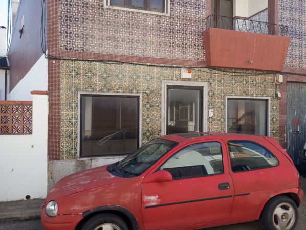 Loja Para Venda Em Alpiarça