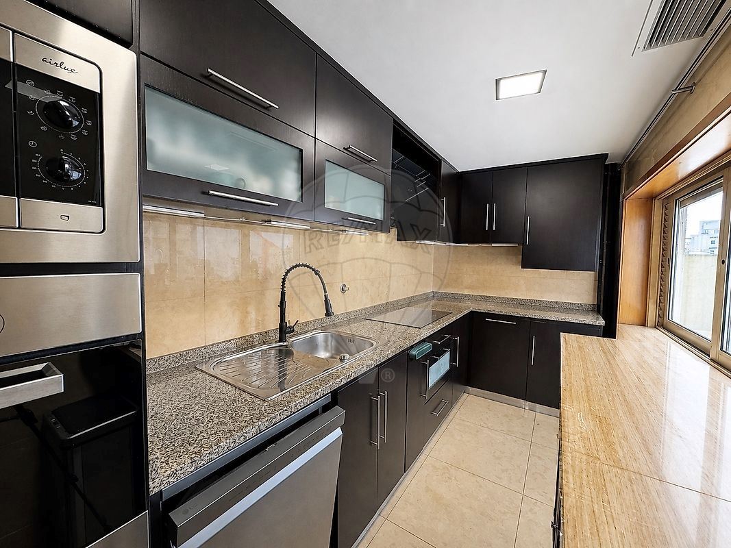 Apartamento T3 para Venda em Alfena