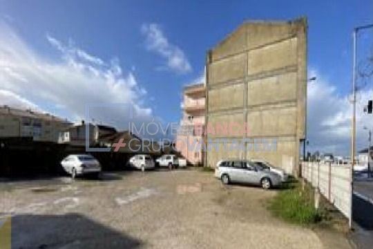 *Terreno Urbano Com 874 M² | Potencial De Construção | Vagueira**