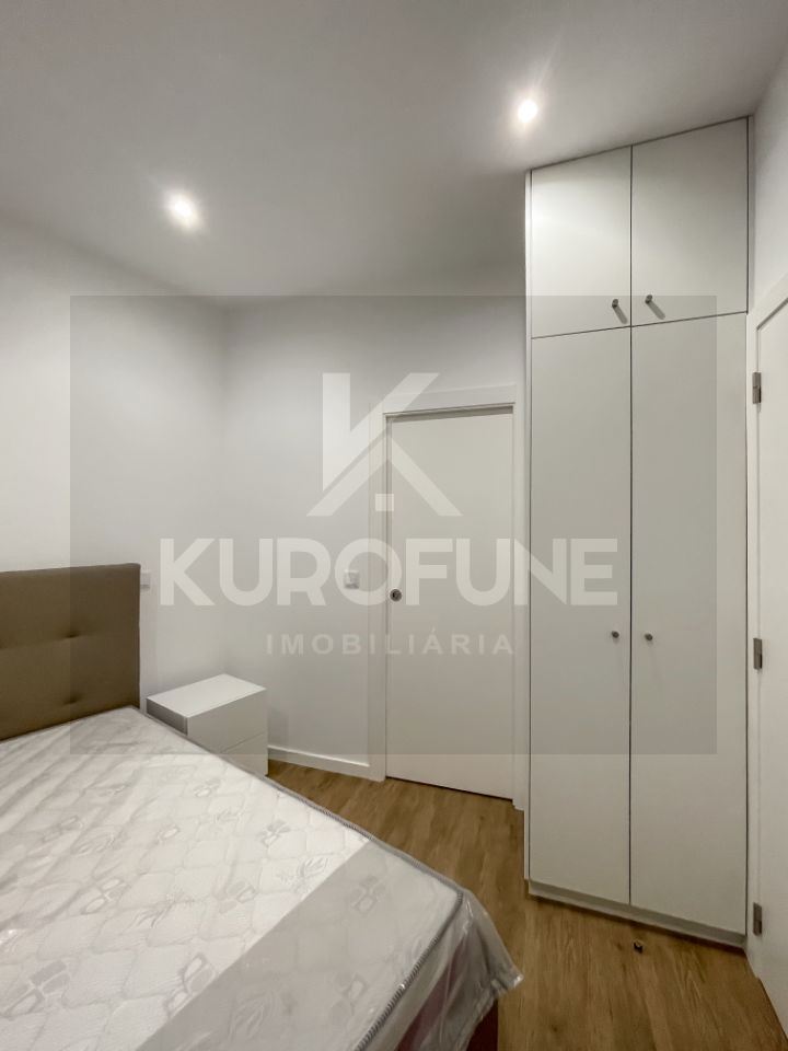 Apartamento T1 para Arrendamento em Sé Nova, Santa Cruz, Almedina e São Bartolomeu