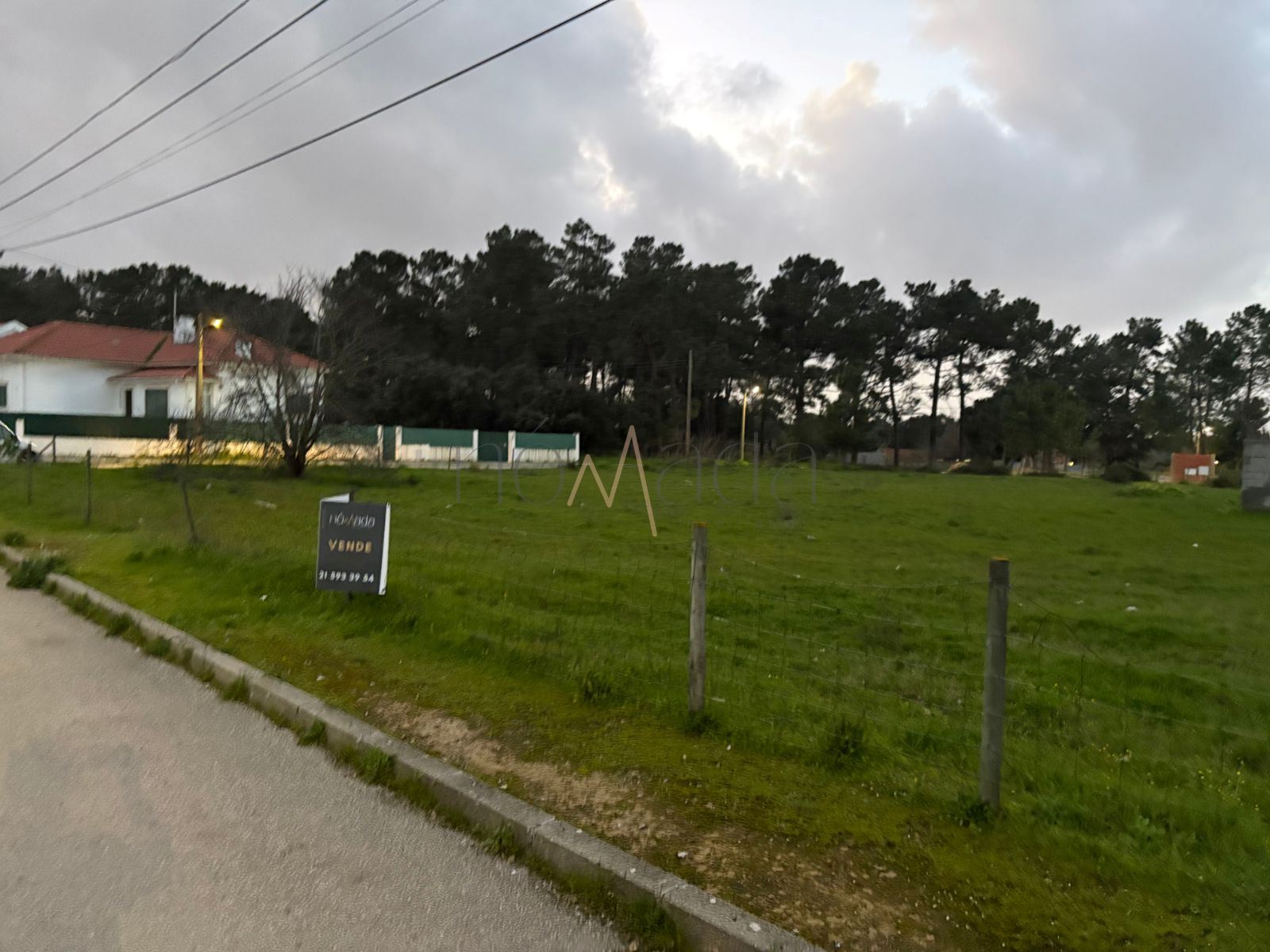 Terreno P/ Prédio para Venda em Azeitão (São Lourenço e São Simão)