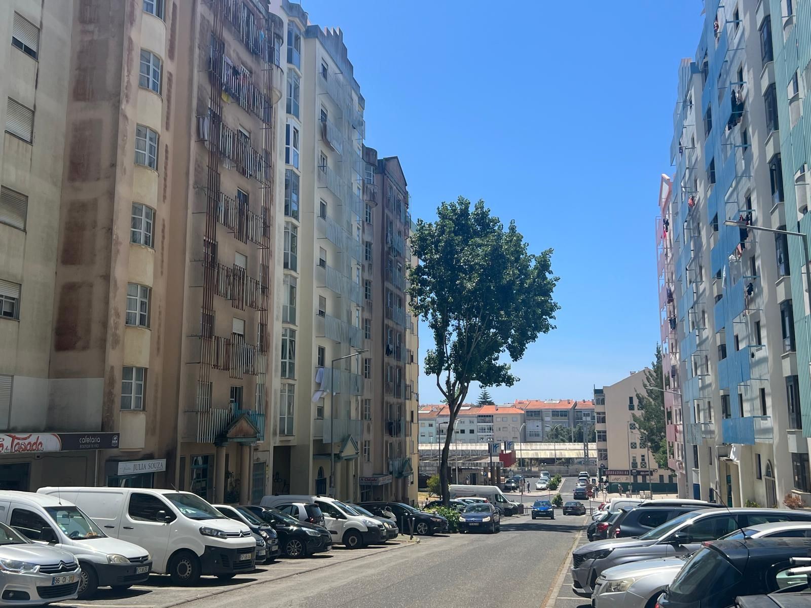 Apartamento T2 para Venda em Algueirão-Mem Martins