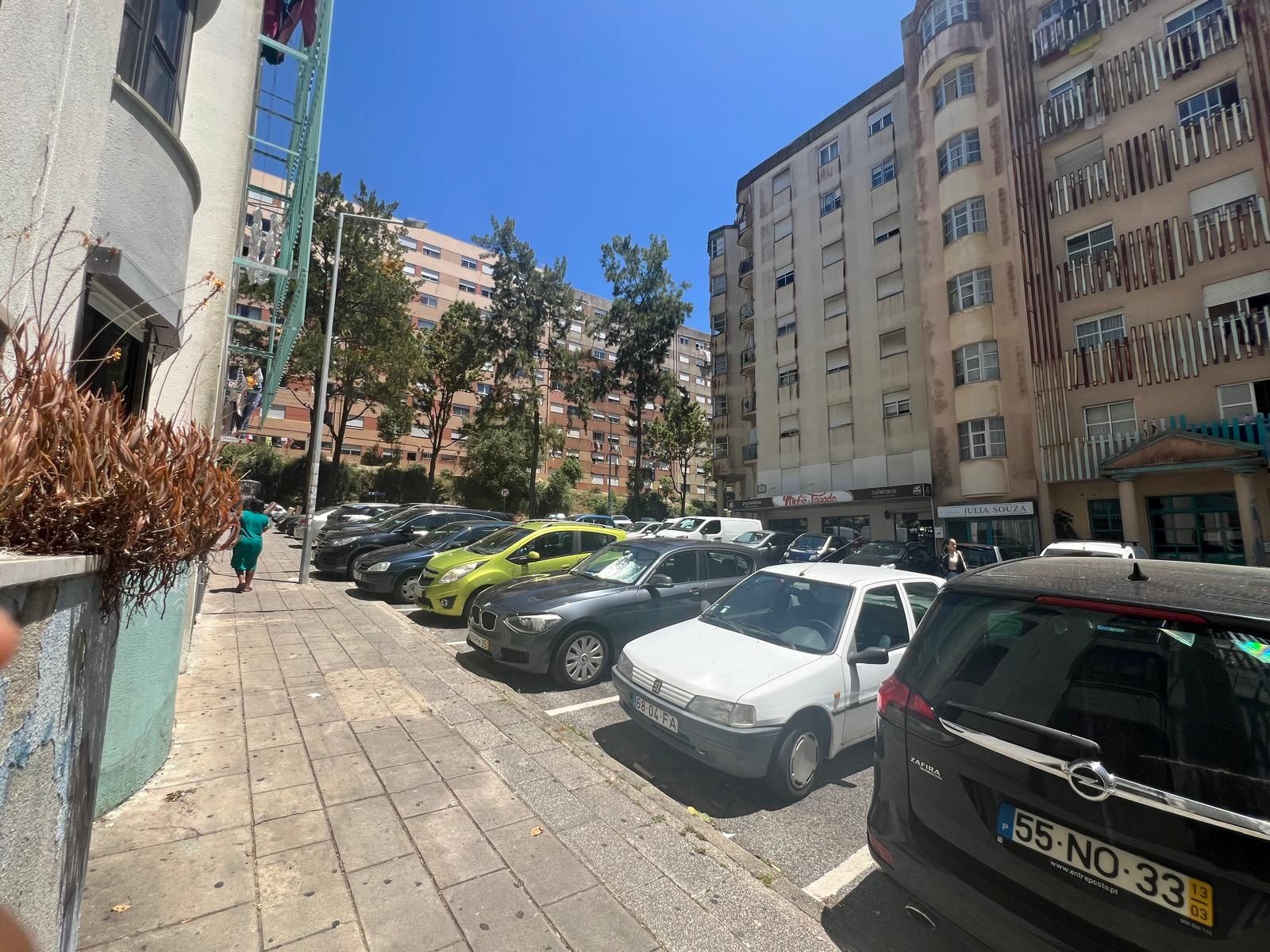 Apartamento T2 para Venda em Algueirão-Mem Martins