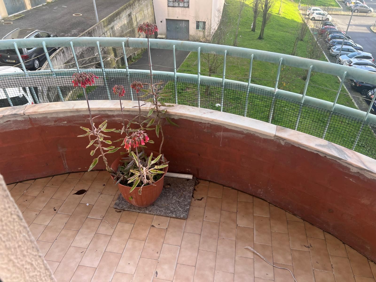 Apartamento T2 para Venda em Algueirão-Mem Martins