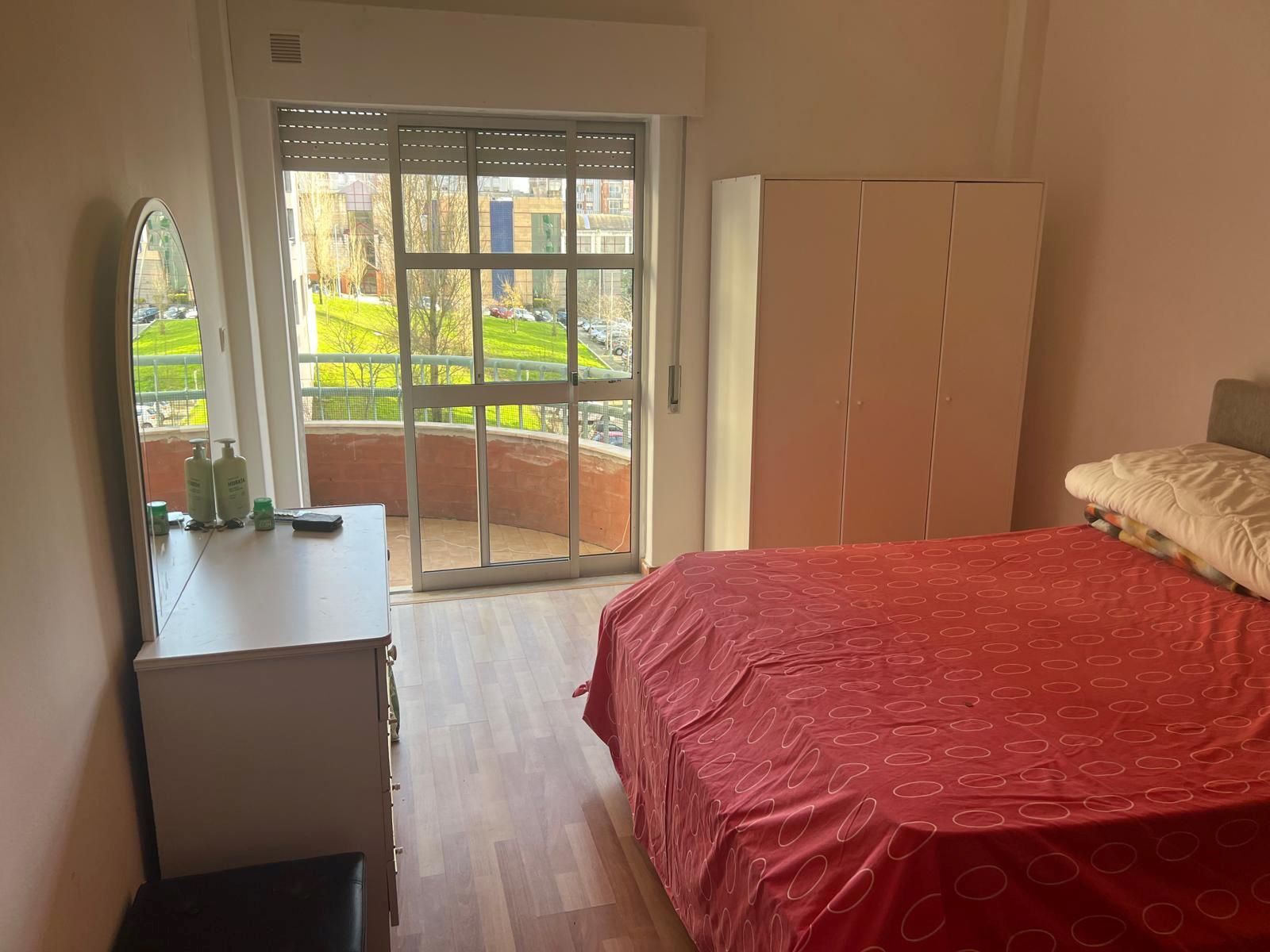 Apartamento T2 para Venda em Algueirão-Mem Martins