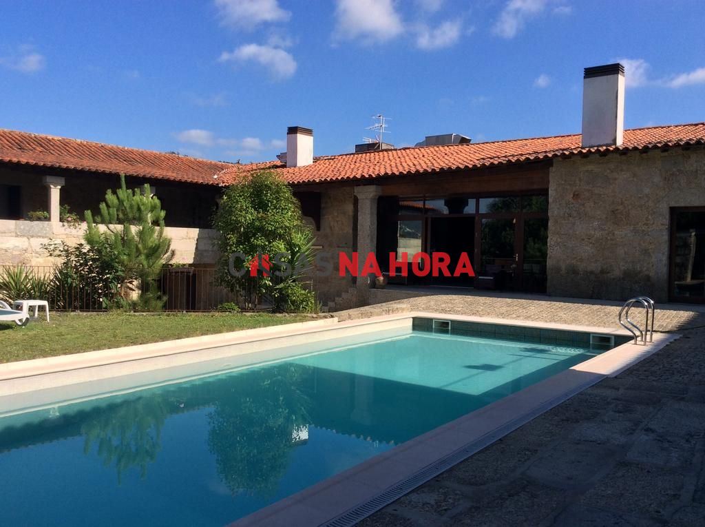 Casa de campo 6 ou mais Quartos - Escudeiros e Penso (Santo Estêvão e São Vicente), Braga