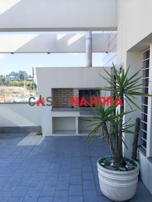 Apartamento  com 3 Quartos - Mafamude e Vilar do Paraíso, Vila Nova de Gaia