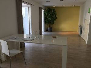 Apartamento com 2 Quartos para Arrendamento