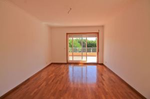 Apartamento com 2 Quartos para Compra