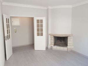 Apartamento com 2 Quartos para Compra