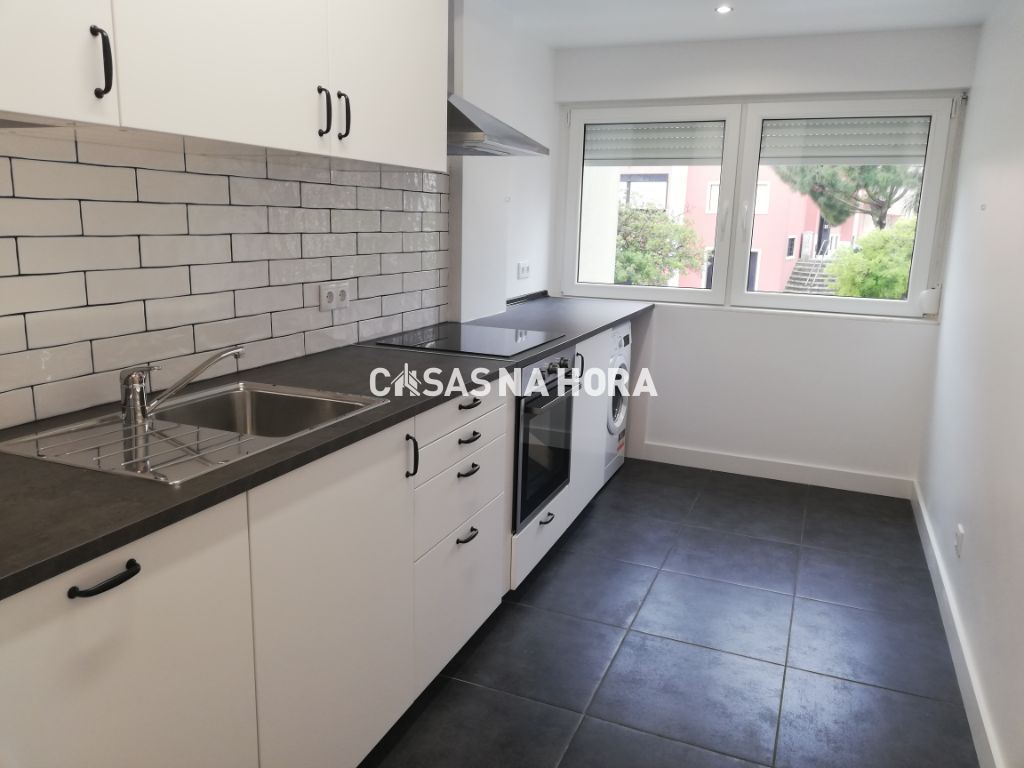 Apartamento  com 3 Quartos - Carcavelos e Parede, Cascais