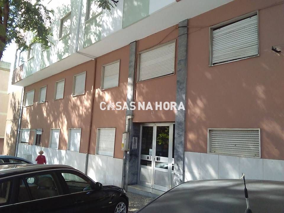 Apartamento  com 2 Quartos - Setubal (S. Sebastião), Setúbal