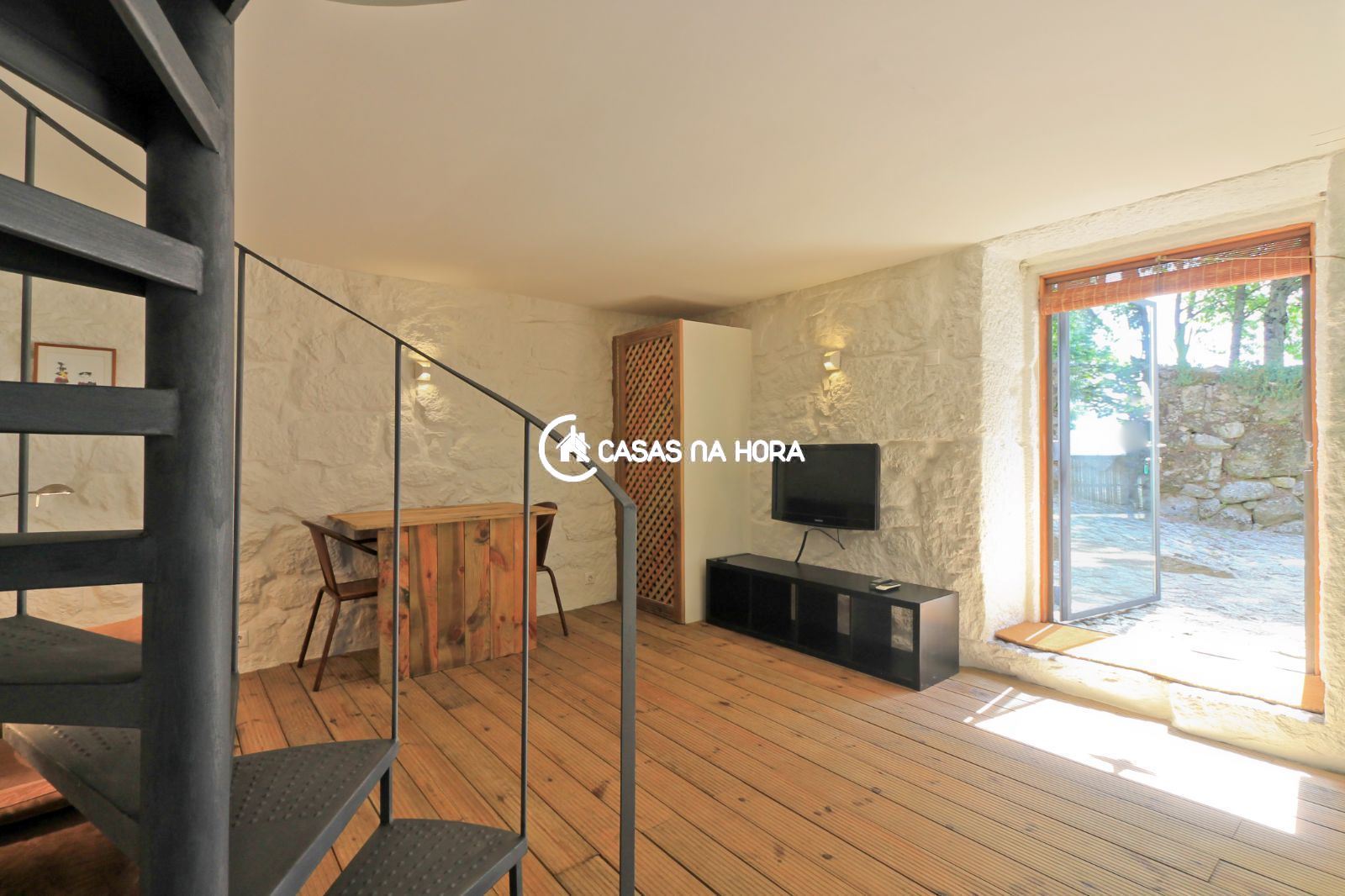 Apartamento T1 para Arrendamento em Gestaço