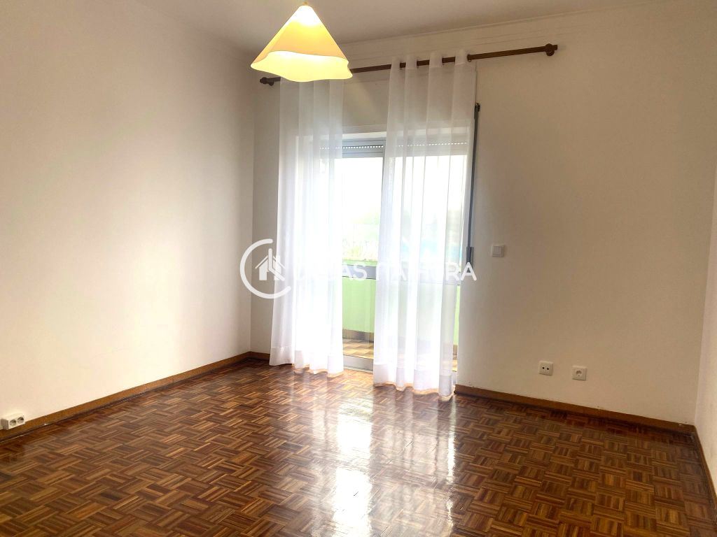 Apartamento T2 para Arrendamento em Charneca de Caparica e Sobreda