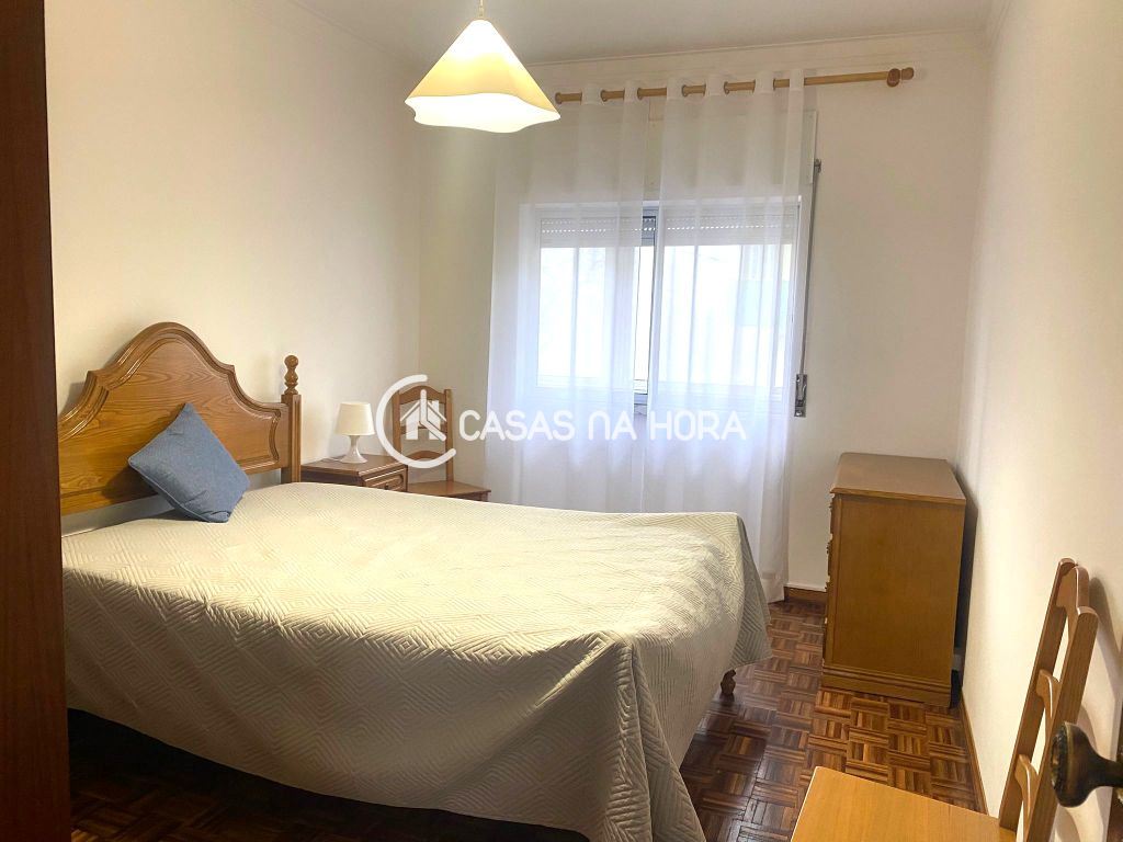 Apartamento T2 para Arrendamento em Charneca de Caparica e Sobreda