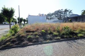 Lote para moradia geminada para Compra