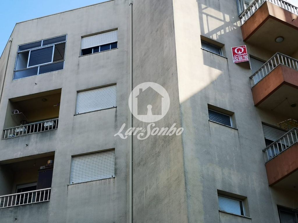 Apartamento  com 1 Quarto - Vila Nova de Famalicão e Calendário, Vila Nova de Famalicão