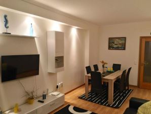 Casa en hilera - de lado T4, para Alquiler