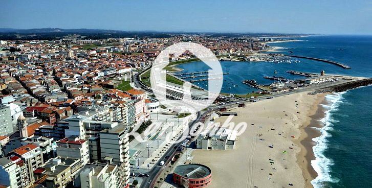 Moradia T4 para Venda em Estela