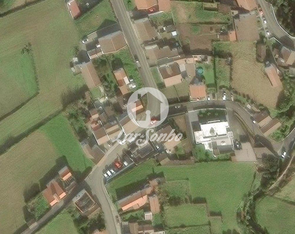 Moradia T2 para Venda em Santo Antonio de Nordestinho