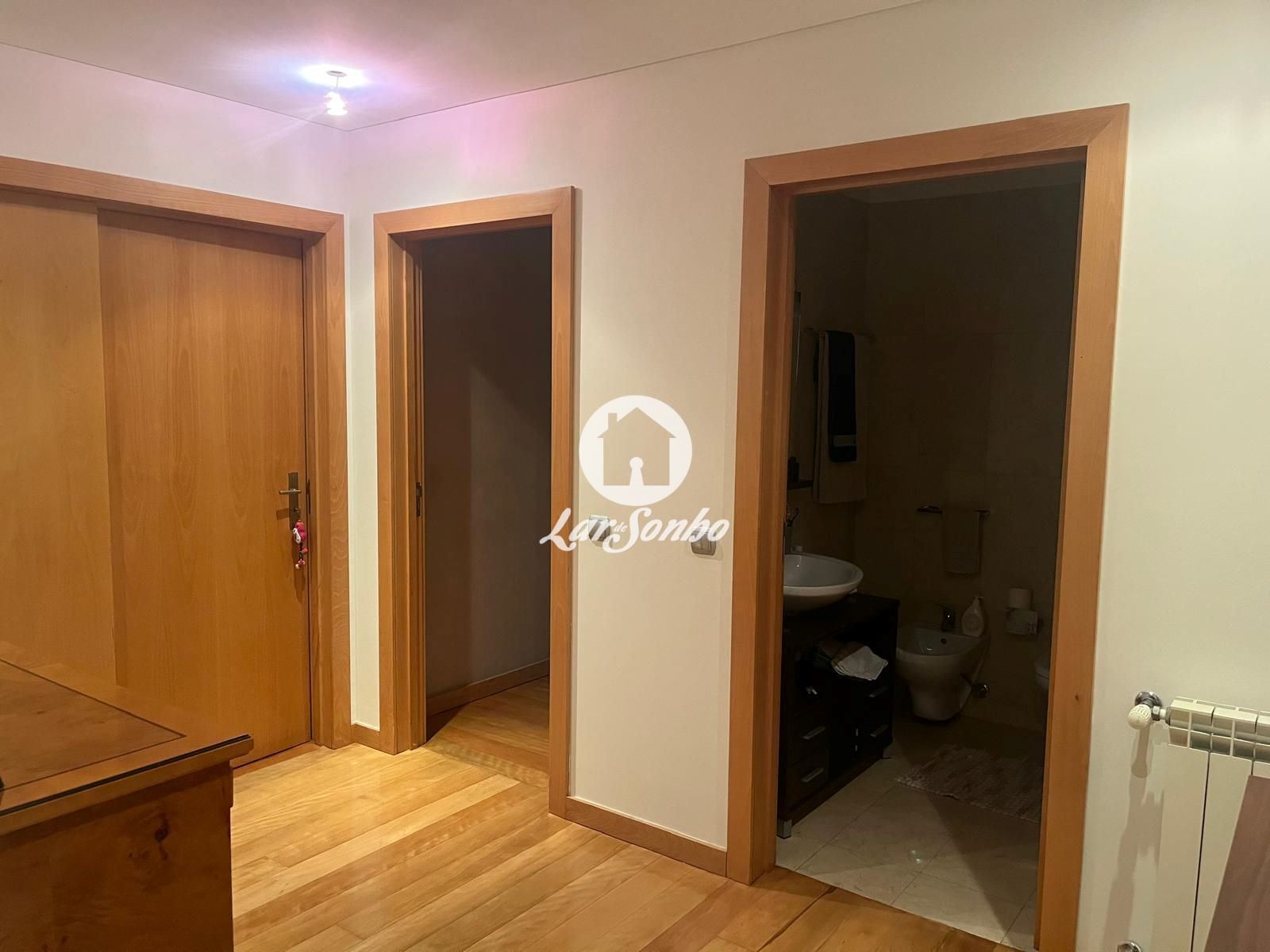 Apartamento T3 para Venda em Cidade da Maia