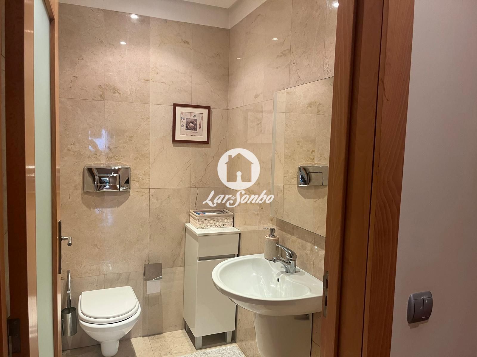 Apartamento T3 para Venda em Cidade da Maia