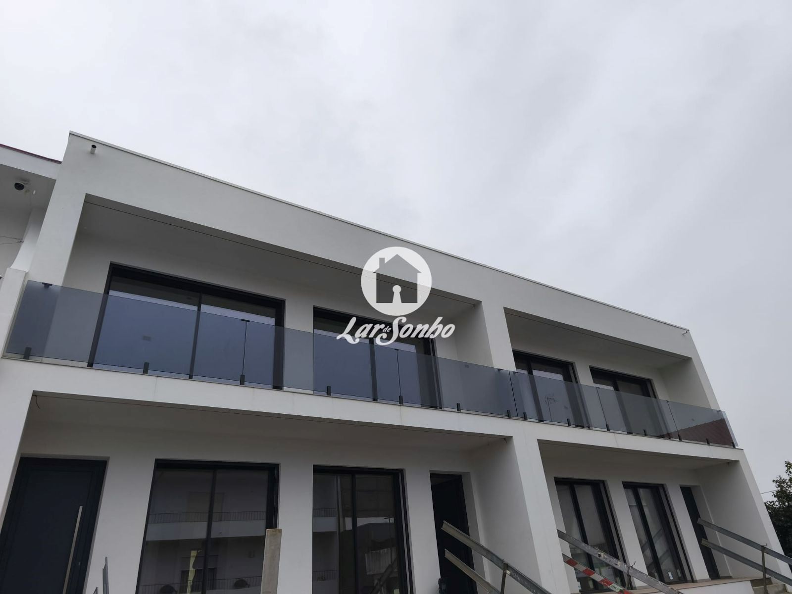 Apartamento T4 para Venda em Arcozelo